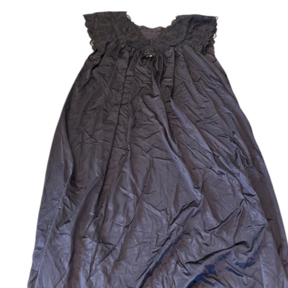 SHADOWLINE vintage nylon sleepwear